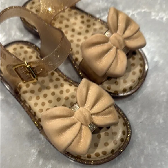 Mini Melissa Tan Cream Glitter Jelly Sandals with Bow - Picture 3 of 6